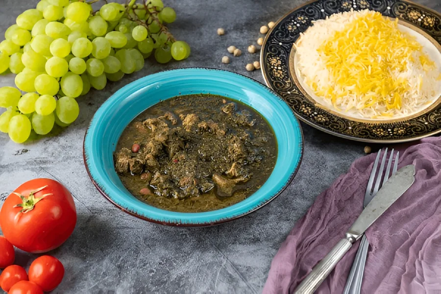 قرمه سبزی